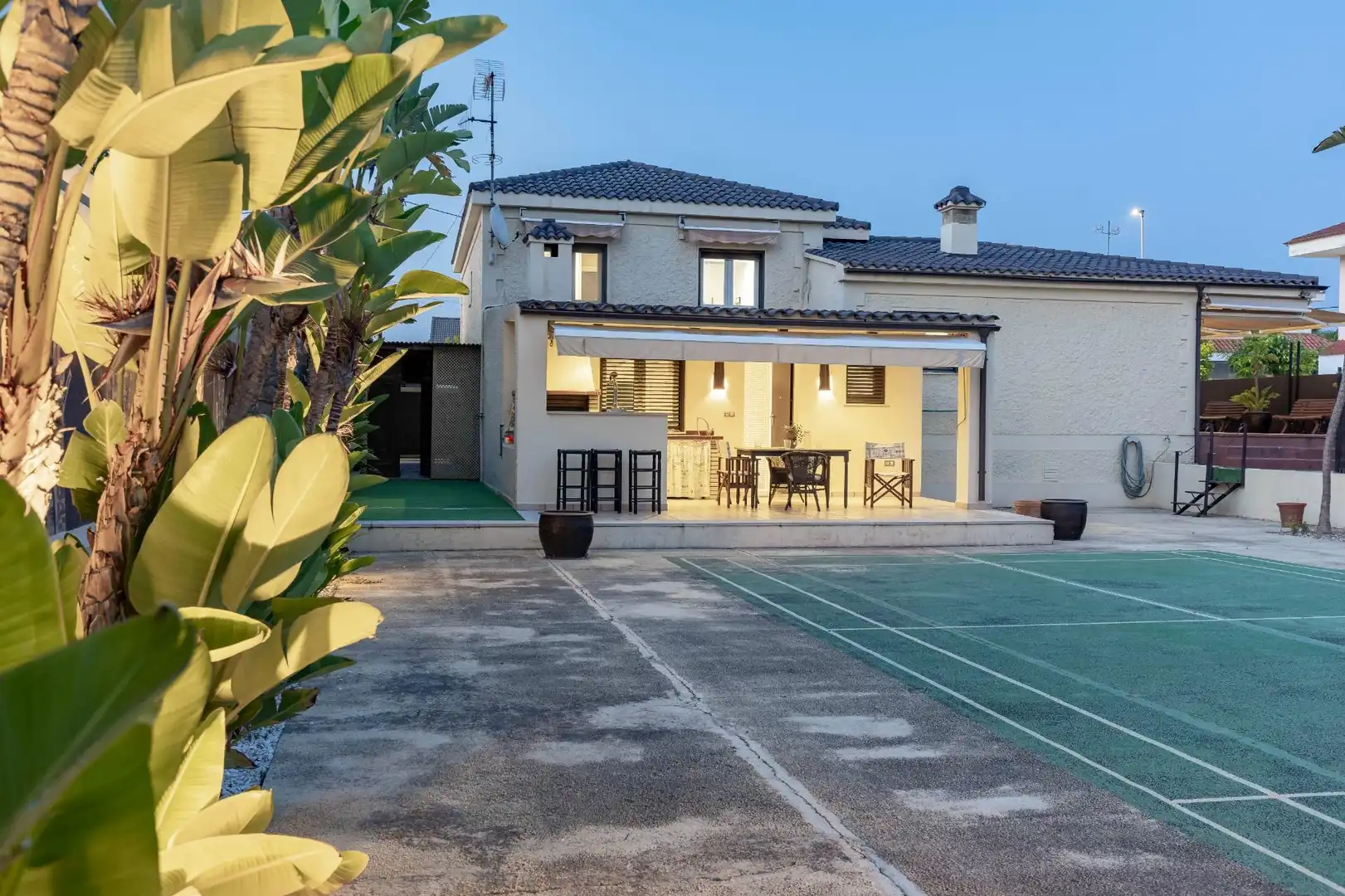 Vista exterior de Casa o chalet en venta en Chilches / Xilxes con Aire acondicionado, Jardín privado y Terraza