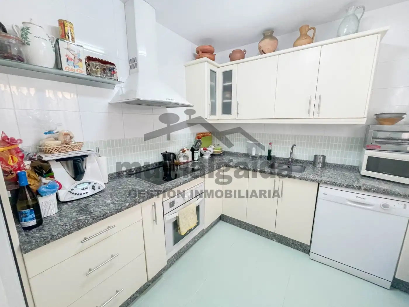 Cuina de Casa adosada en venda en Bonanza - Avda de Huelva - Barrio Andalucia