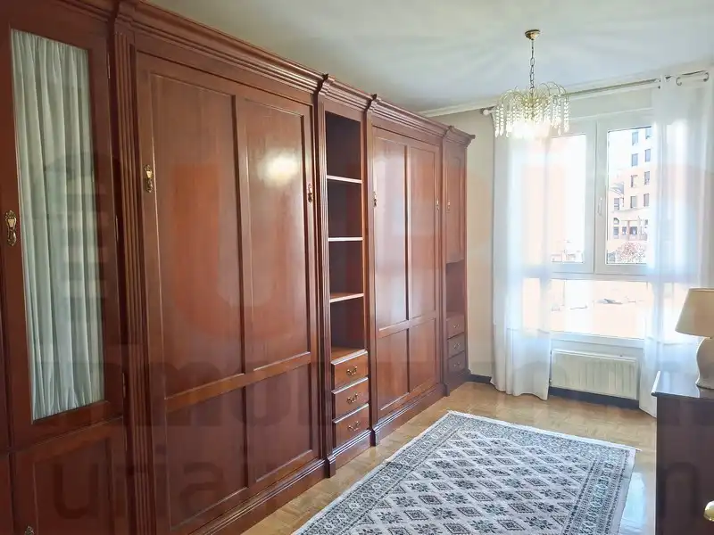 Bedroom of Flat for rent in Oviedo   with Heating, Storage room and Furnished