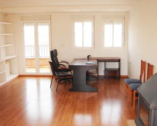 Single-family semi-detached to rent in  Granada Capital  with Heating, Parquet flooring and Terrace