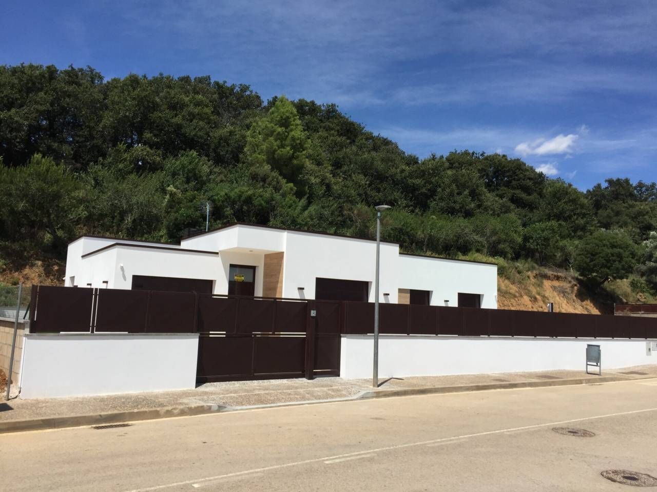 Vista exterior de Casa o xalet en venda en Medinyà