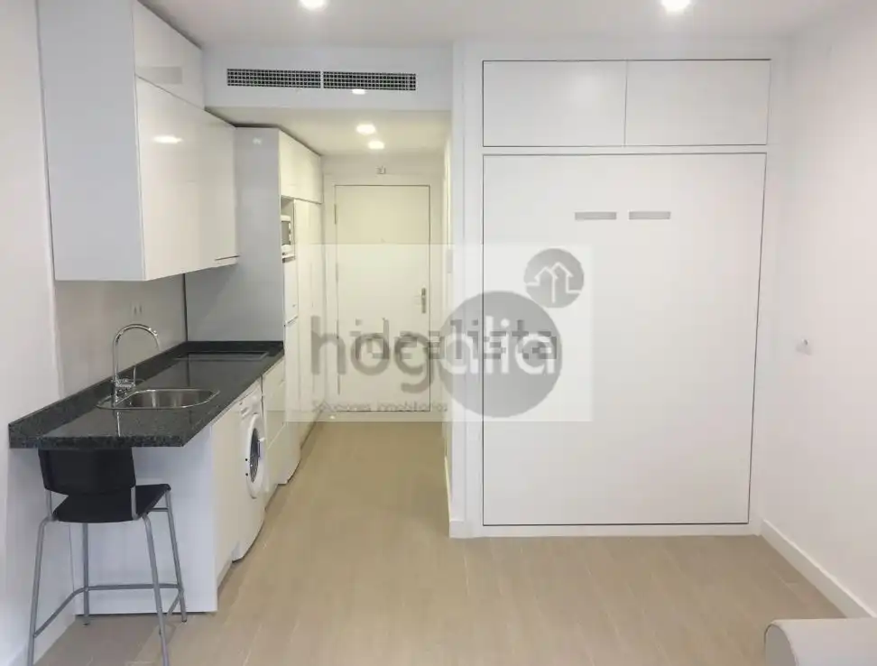 Study for rent in Triana Este