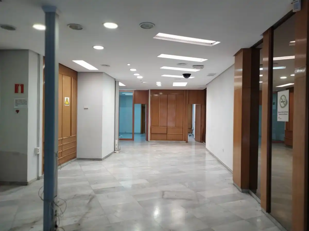 Local comercial en venda a Alameda De Andalucia, imagen 3