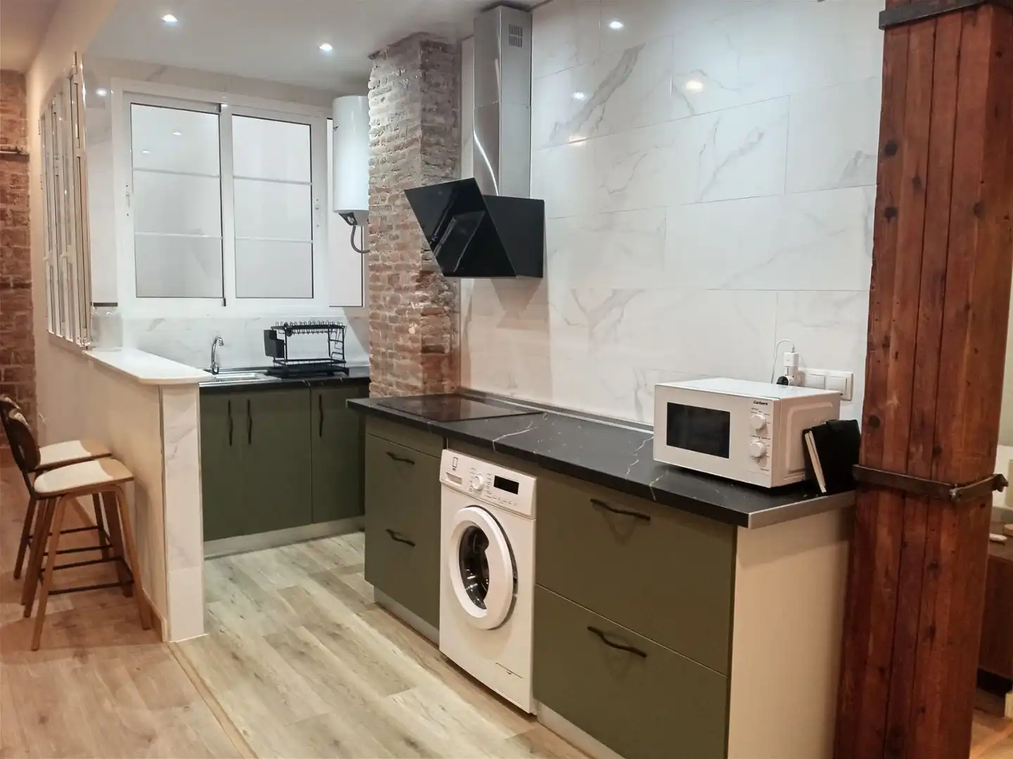 Cocina de Apartamento de alquiler en Málaga con Aire acondicionado y Amueblado