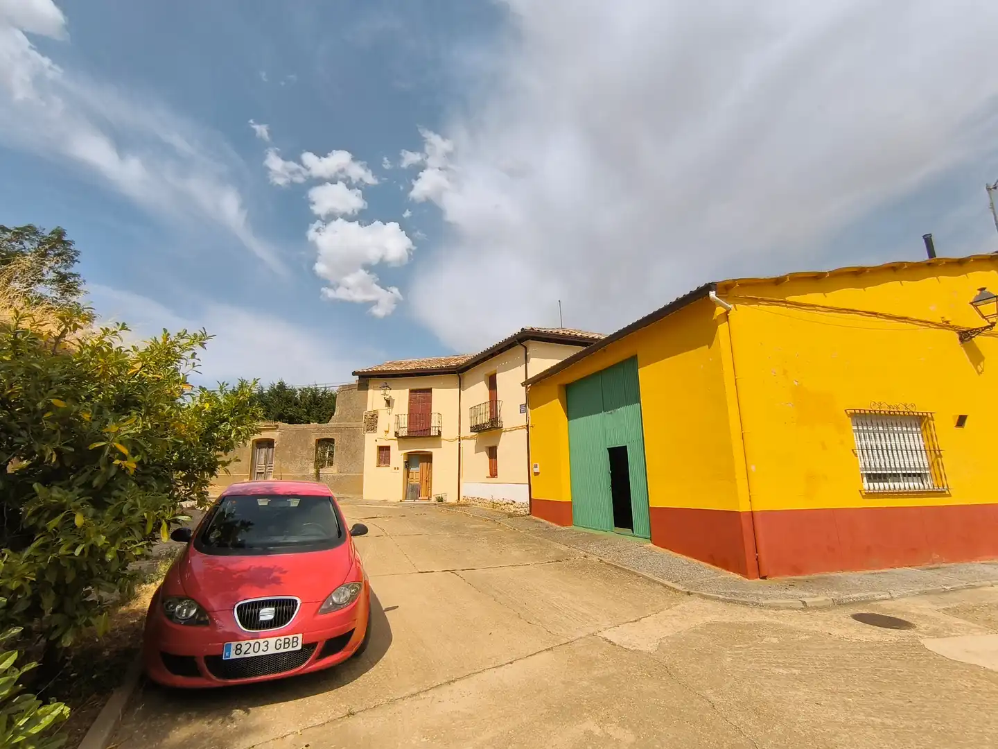 Vista exterior de Finca rústica en venta en San Cebrián de Campos con Calefacción, Trastero y Amueblado