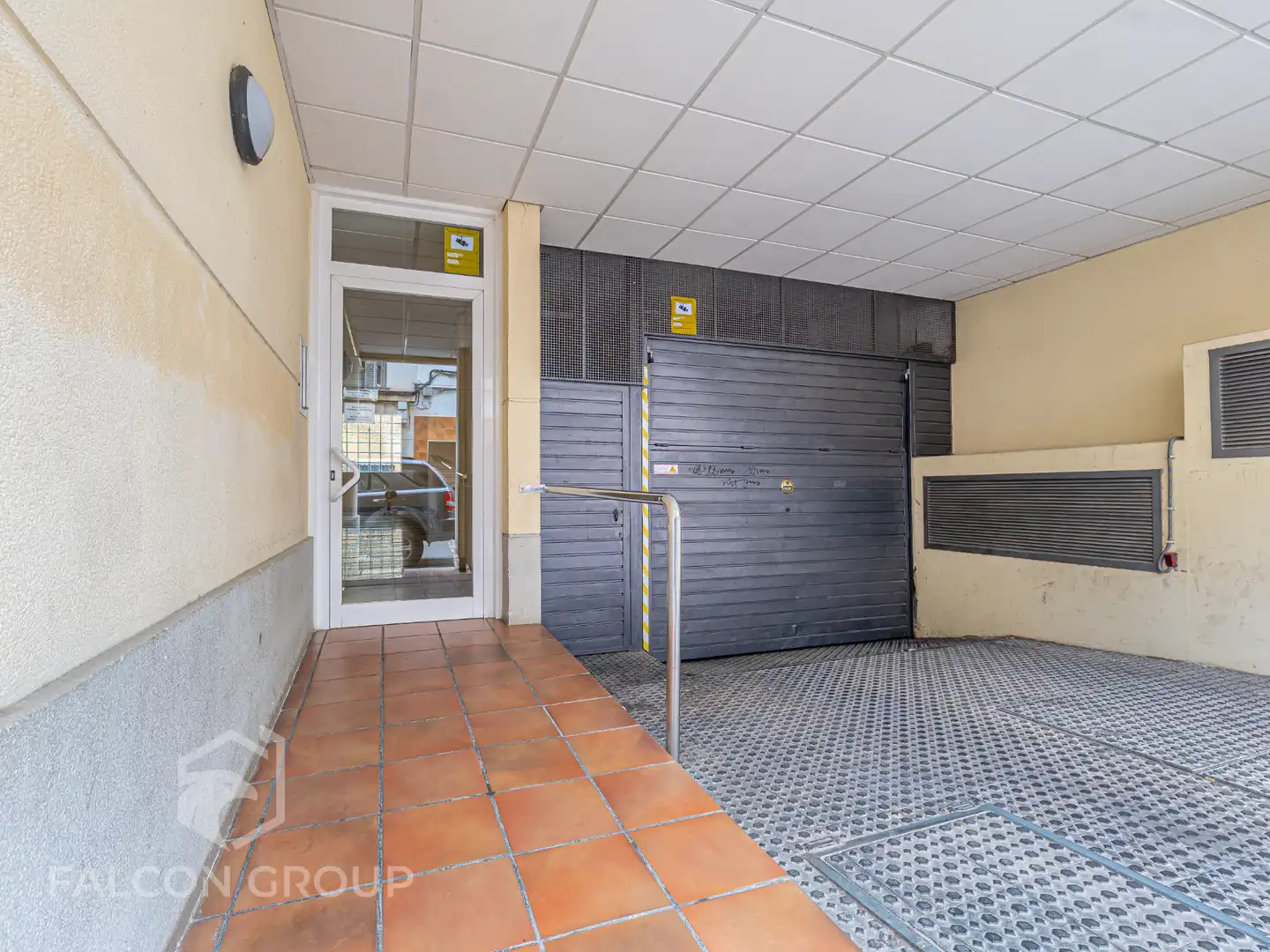 Parking of Duplexes for sale in Sant Pere de Ribes  with Air Conditioner, Heating and Terrace