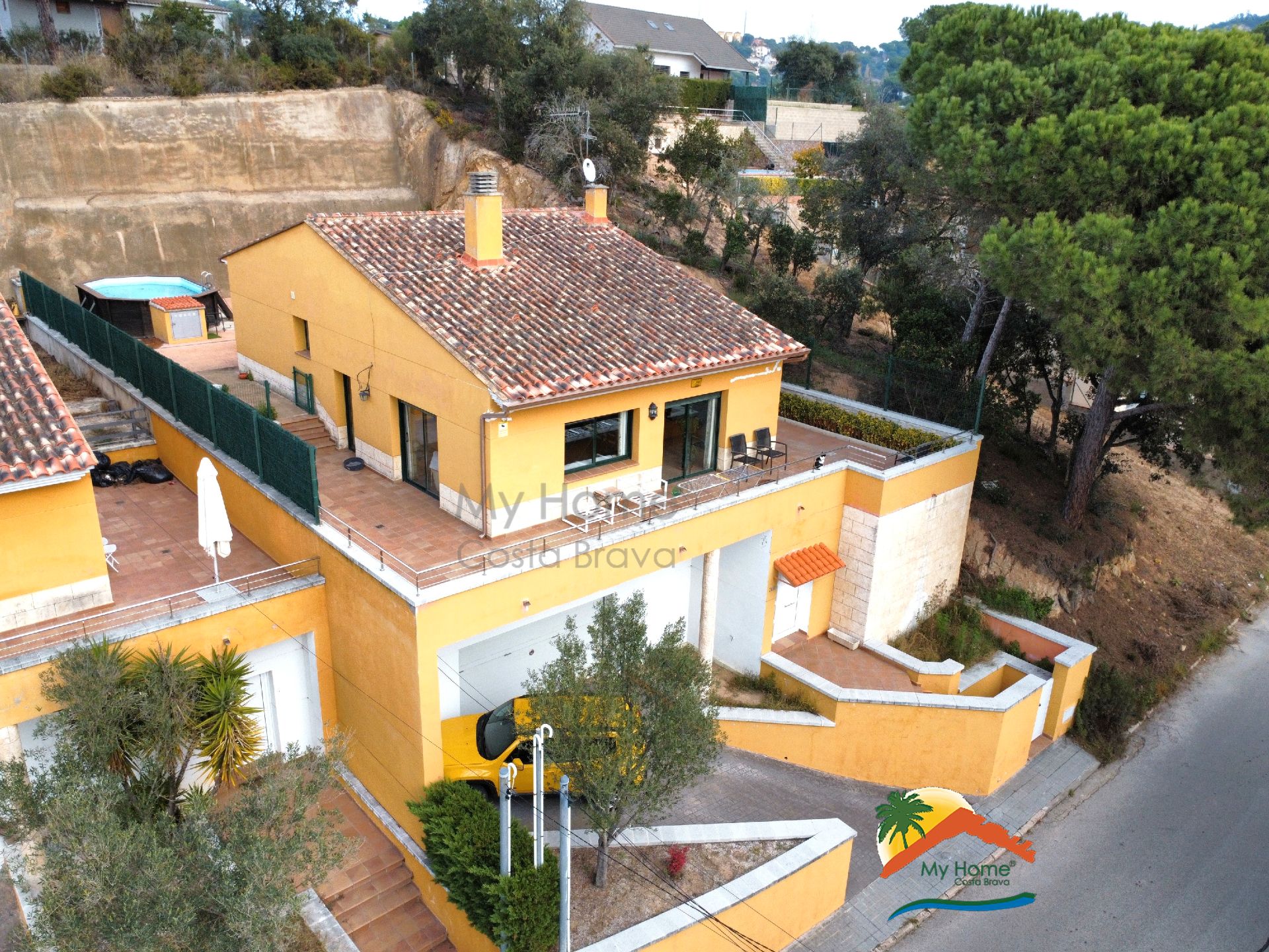 Exterior view of House or chalet for sale in Vidreres  with Heating, Private garden and Terrace