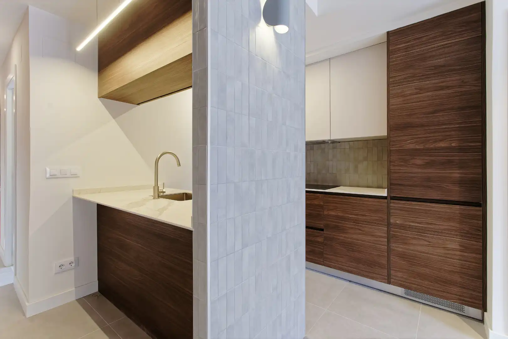 Cocina de Piso en venta en Barcelona con Aire acondicionado, Calefacción y Horno
