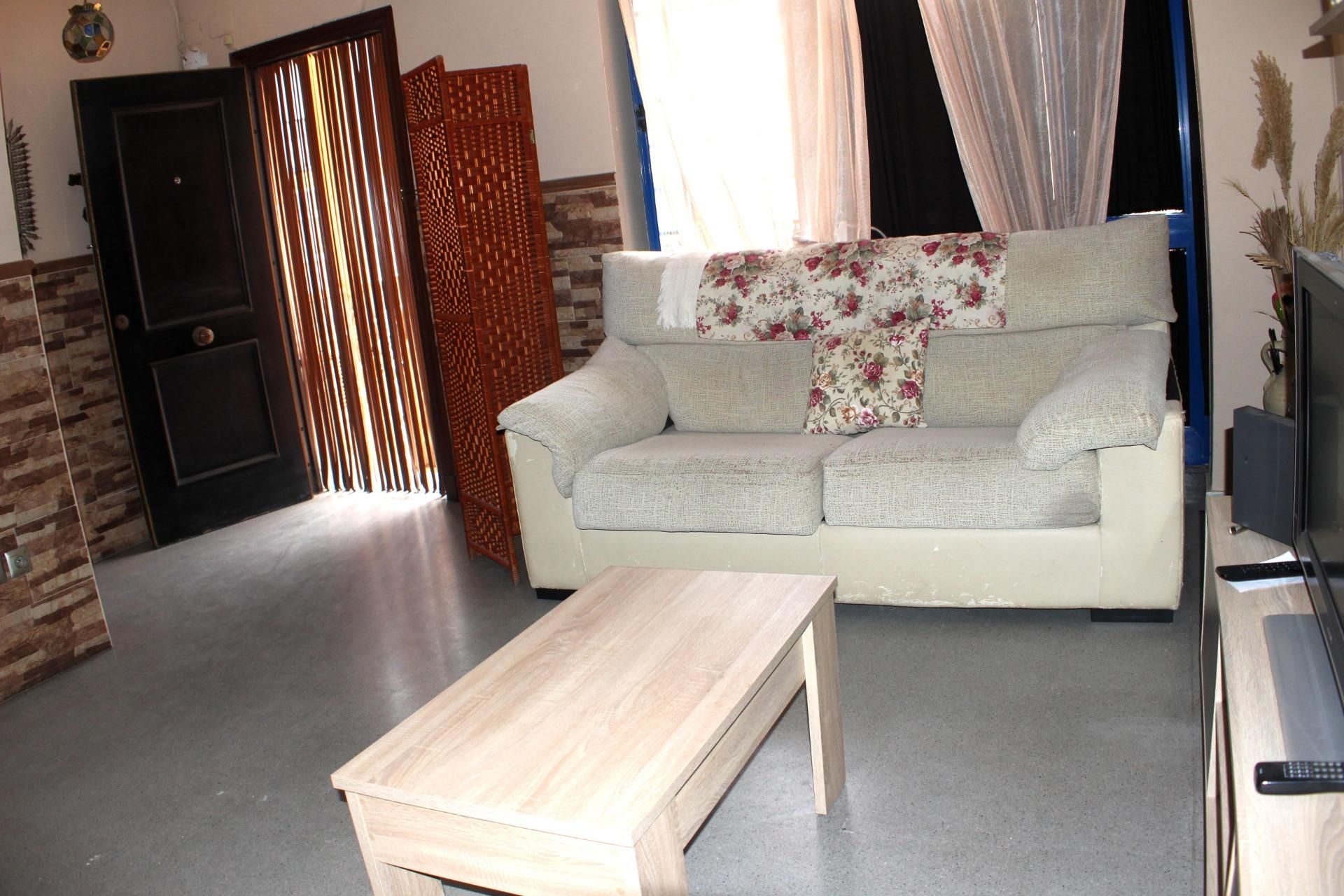 Living room of Single-family semi-detached for sale in Chiclana de la Frontera
