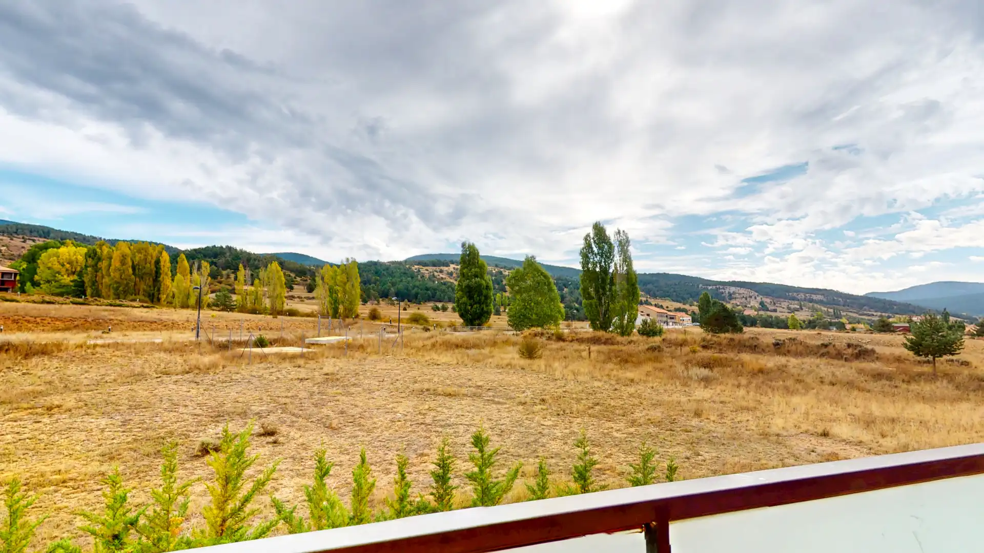 Jardín de Apartamento de alquiler en Alcalá de la Selva con Calefacción, Terraza y Amueblado