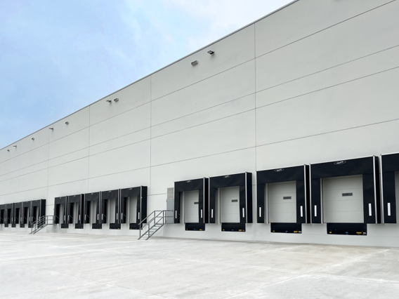 Exterior view of Industrial buildings to rent in Pinto  with Heating and Alarm