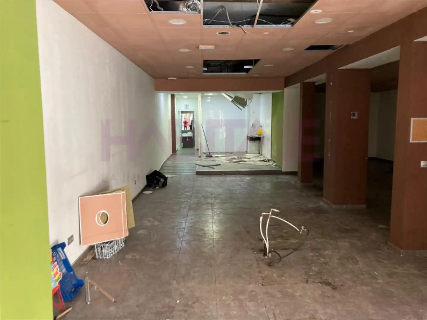 Local comercial en venda a Catarroja