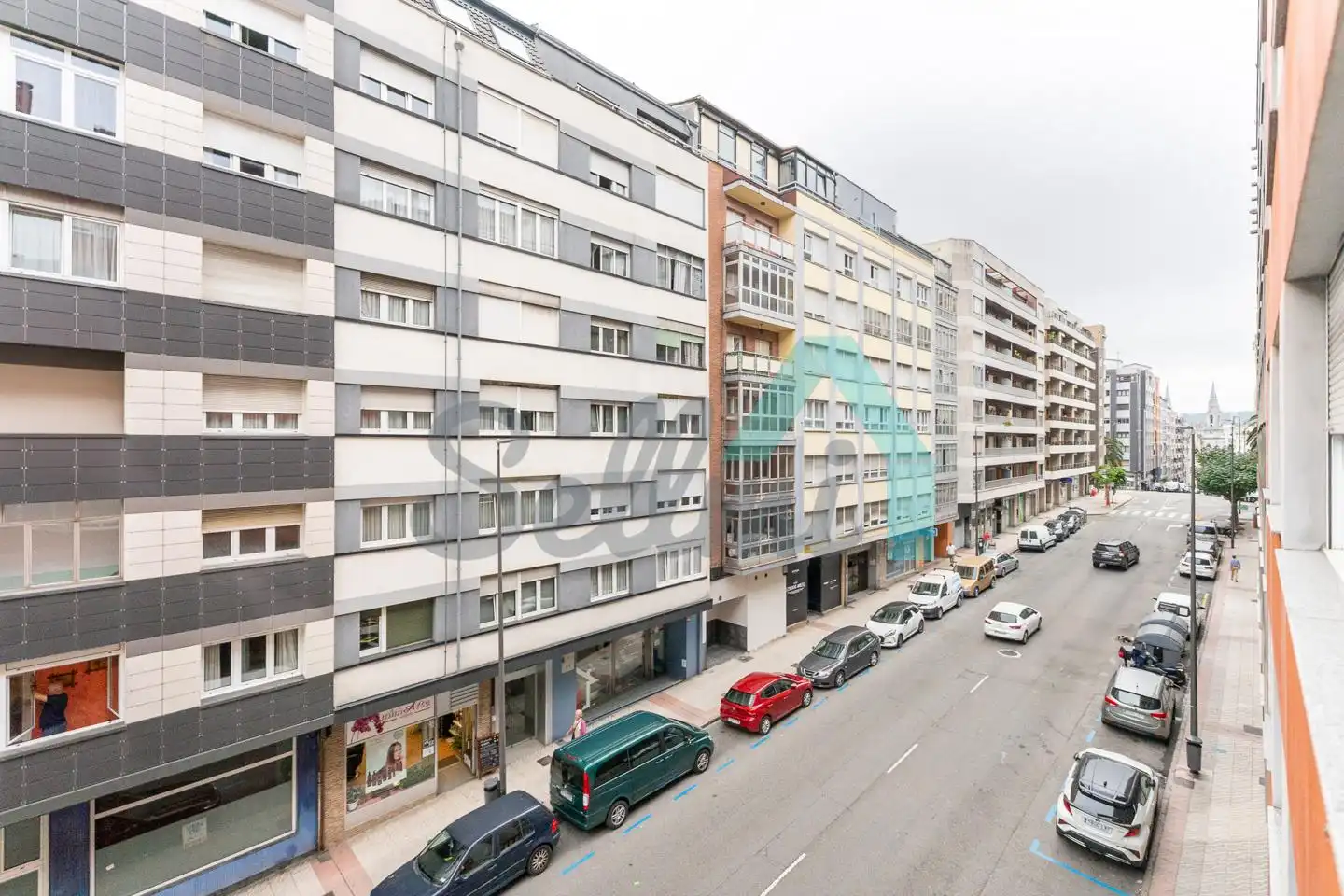 Vista exterior de Pis en venda en Avilés amb Calefacció, Parquet i Terrassa
