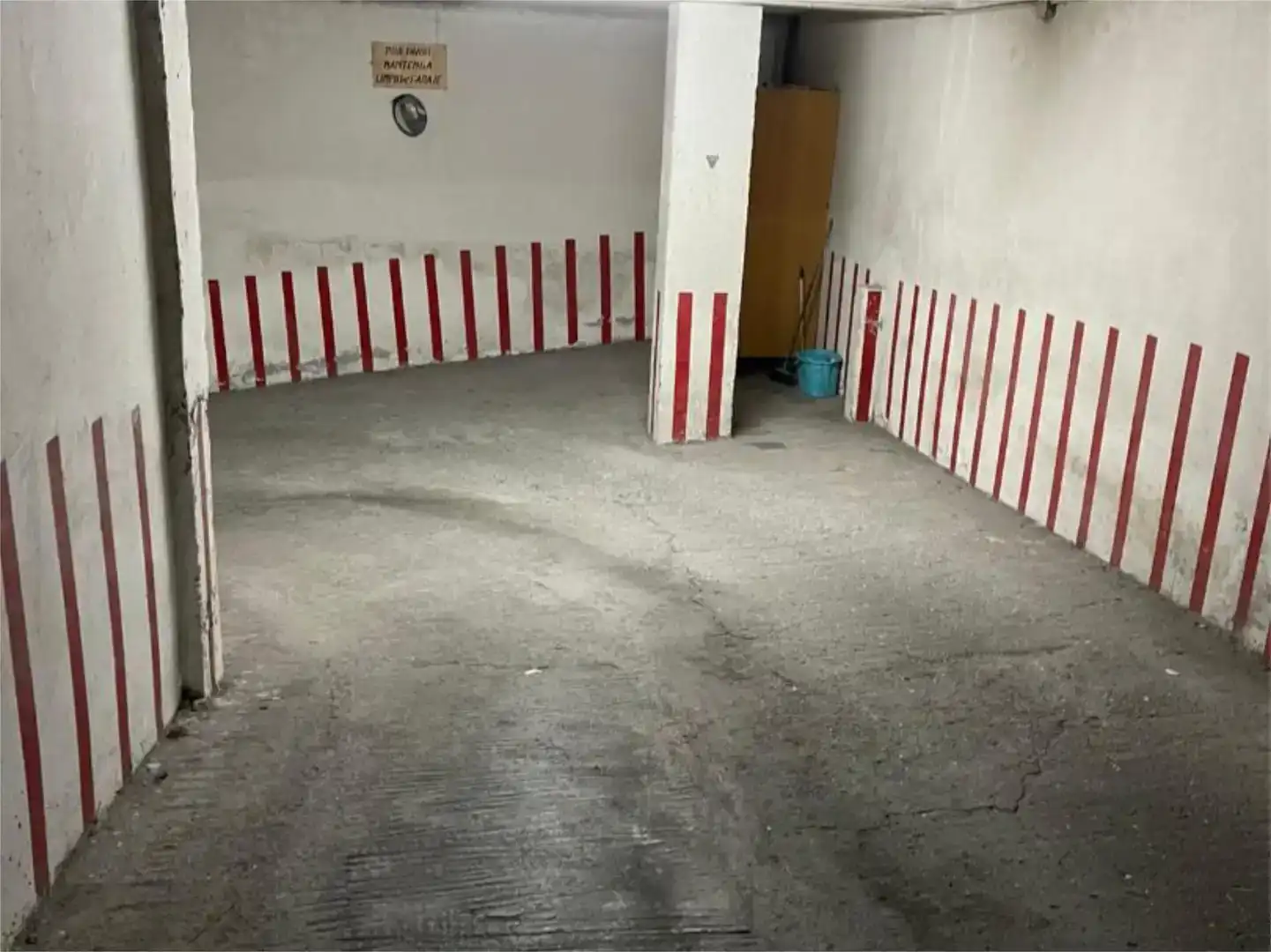 Garage for rent in Narón