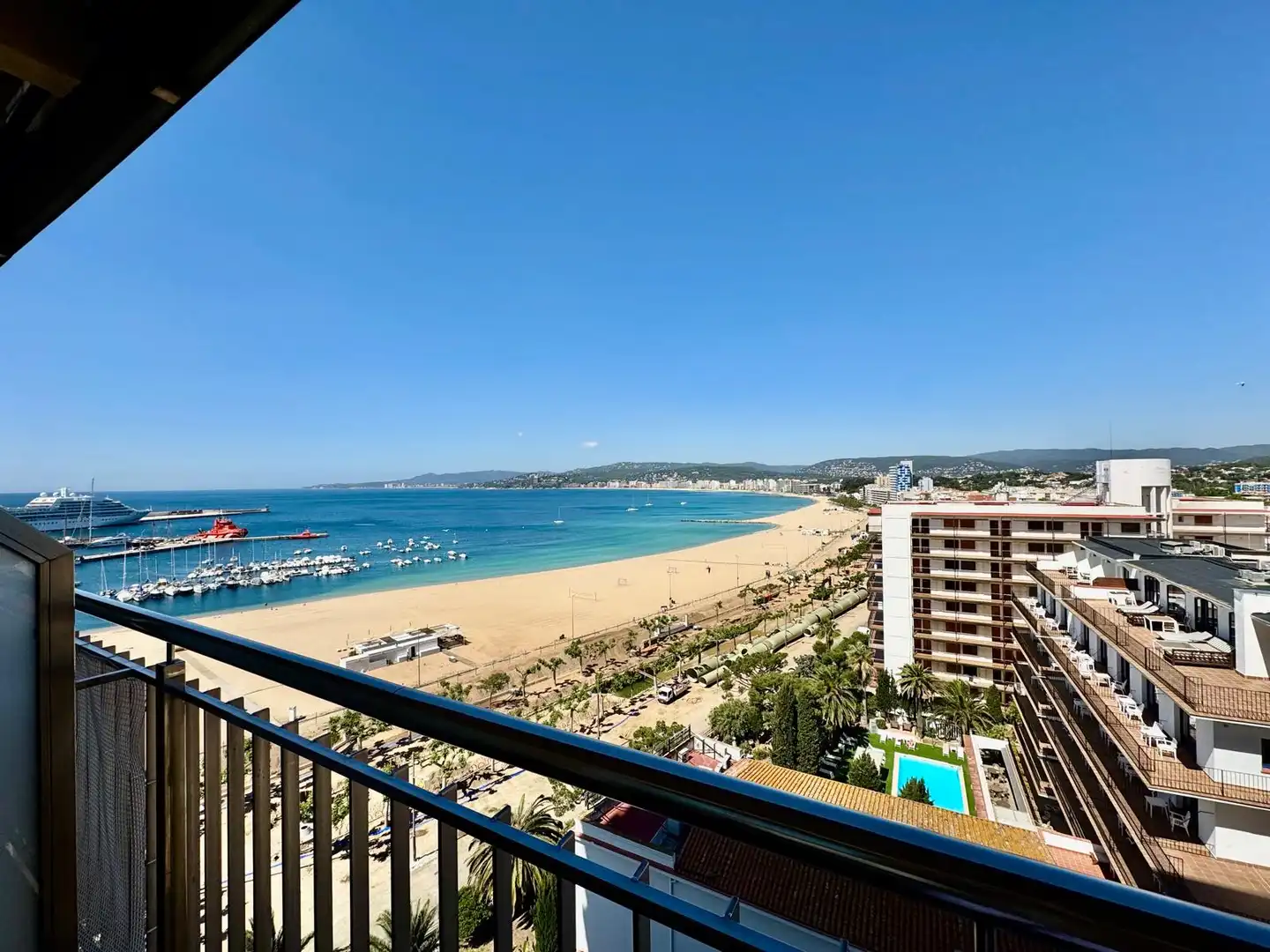 Pis amb ascensor de lloguer a Passeig del Mar, imagen 2