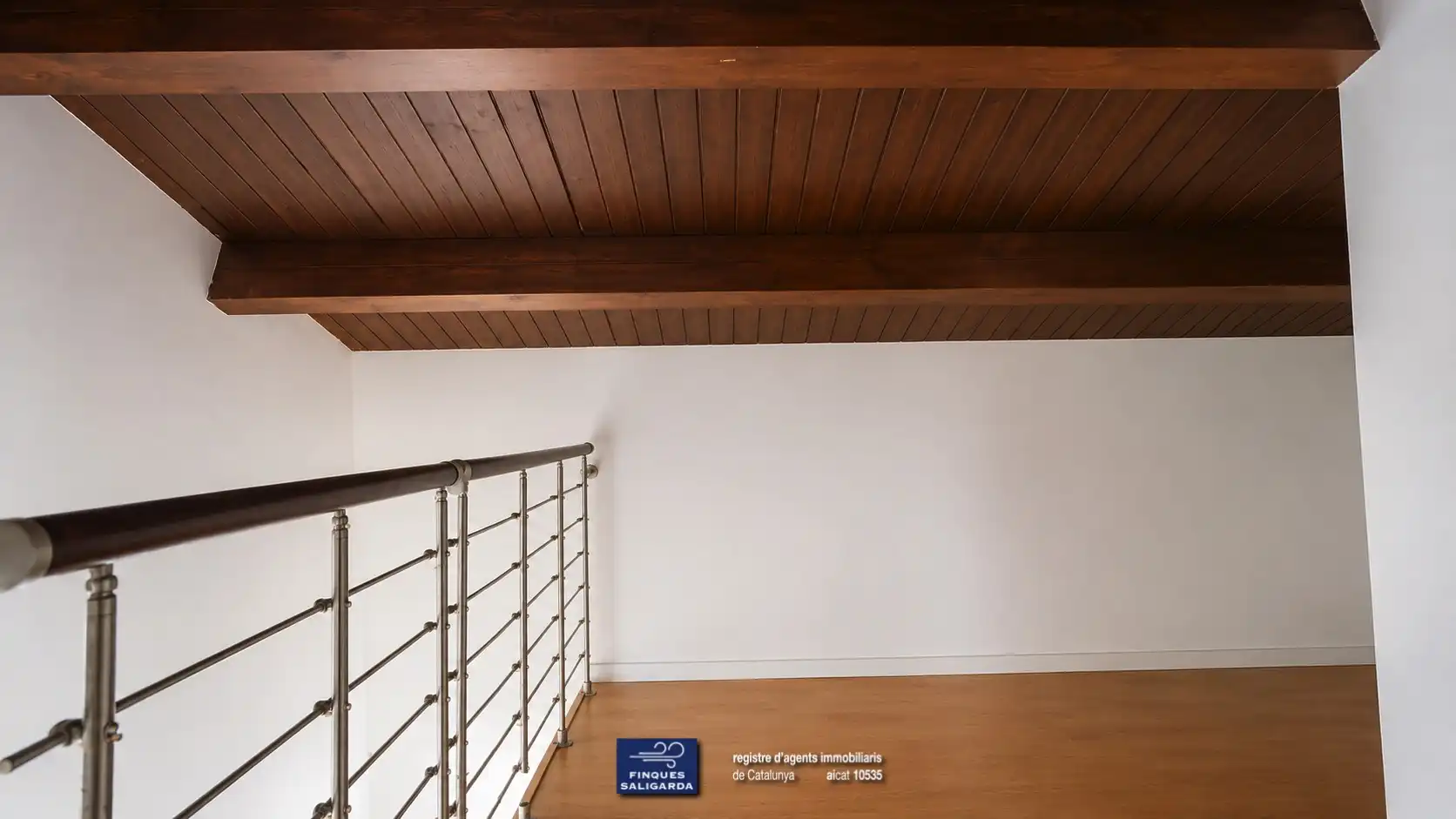 Maisonette zum Verkauf in Santa Eulàlia de Ronçana mit Klimaanlage, Heizung und Terrasse