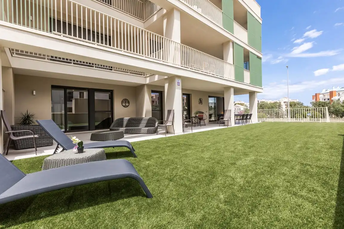 Terraza de Apartamento de alquiler en Dénia con Aire acondicionado, Jardín privado y Terraza