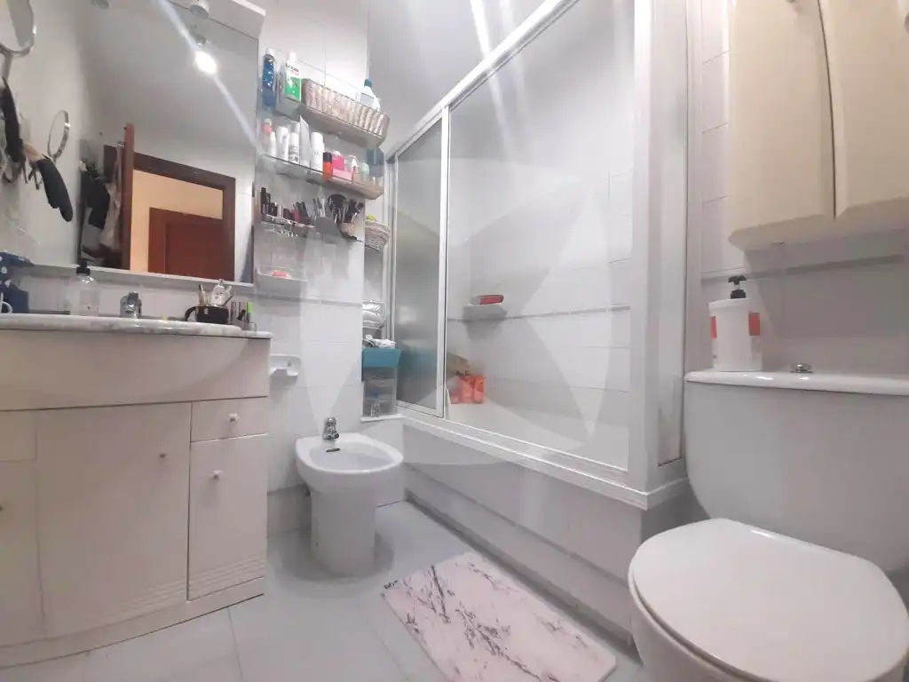 Badezimmer von Wohnung zum Verkauf in Badajoz mit Klimaanlage