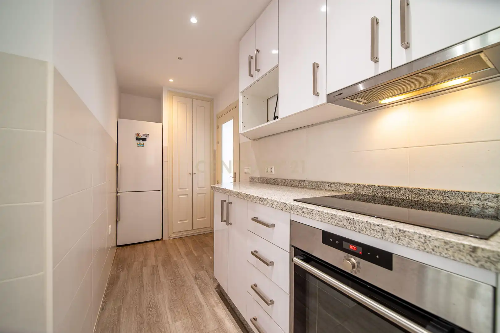 Apartamento con piscina en venta en Benalmádena pueblo, imagen 16