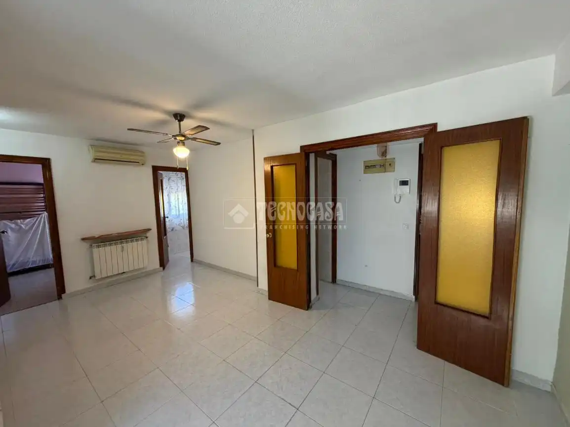 Living room of Flat for sale in Alcalá de Henares  with Air Conditioner and Heating