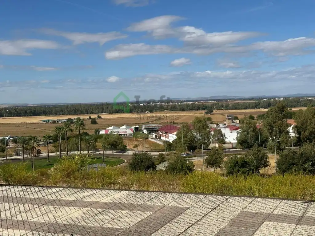 Flat for sale in Carretera de Sevilla - Los Montitos
