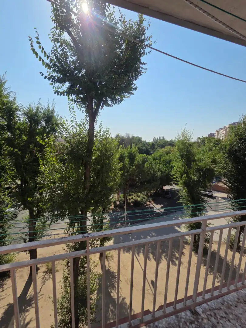 Außenansicht von Wohnung zum Verkauf in Madrid mit Heizung, Terrasse und Abstellraum