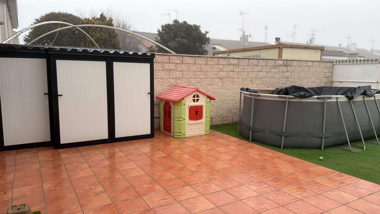 Terrace of Houses for sale in Trijueque  with Heating, Swimming Pool and Furnished