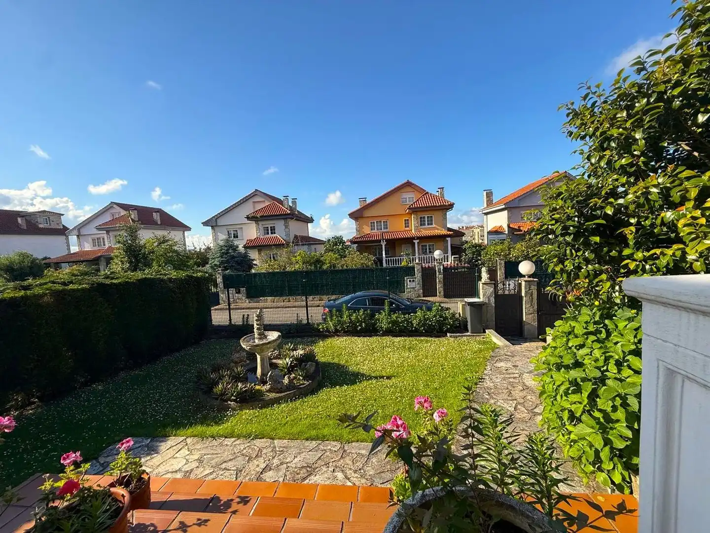 Jardín de Casa o chalet en venta en Gijón  con Calefacción, Terraza y Piscina