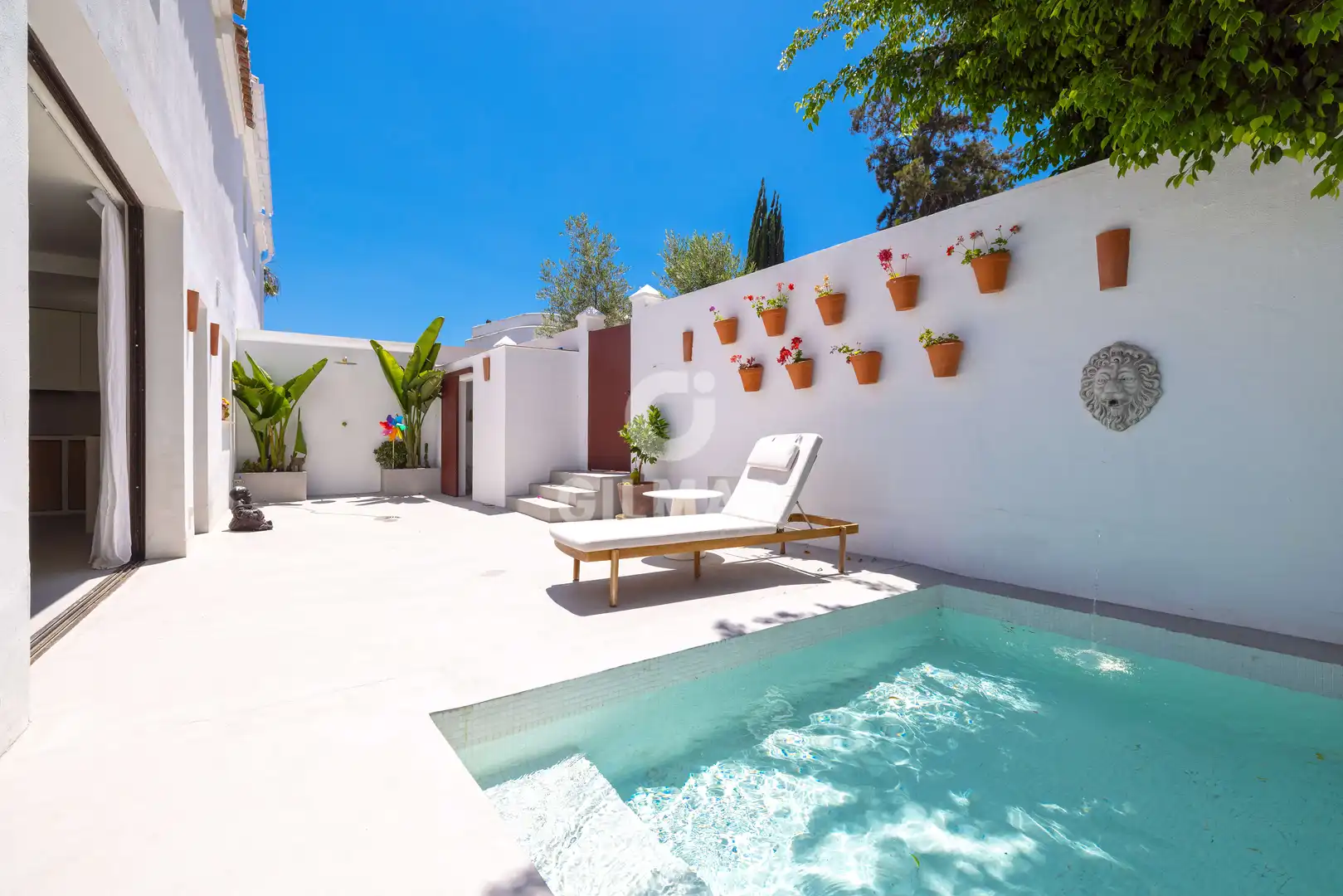 Terraza de Casa adosada en venta en Marbella con Calefacción, Jardín privado y Piscina