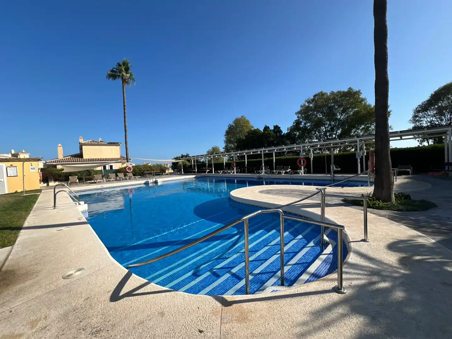 Adossat amb piscina en venda a Calle Coyunda, imagen 34