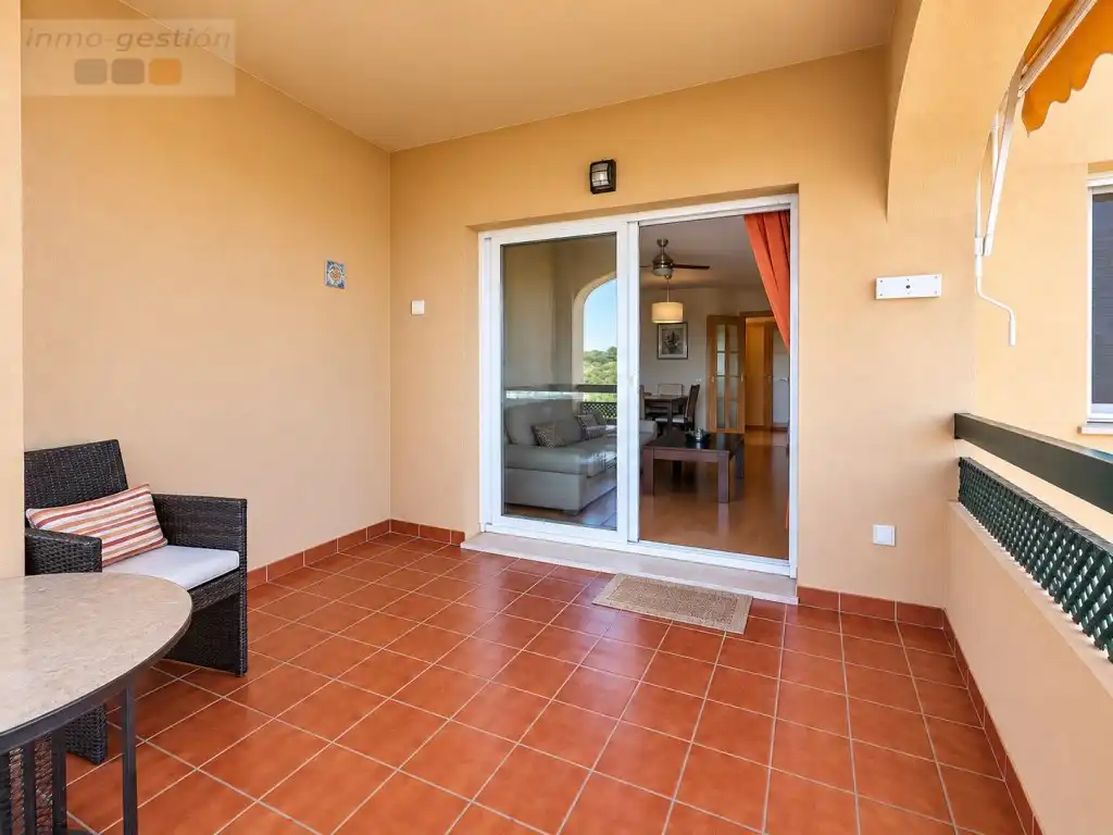 Balcony of Flat for sale in Selwo