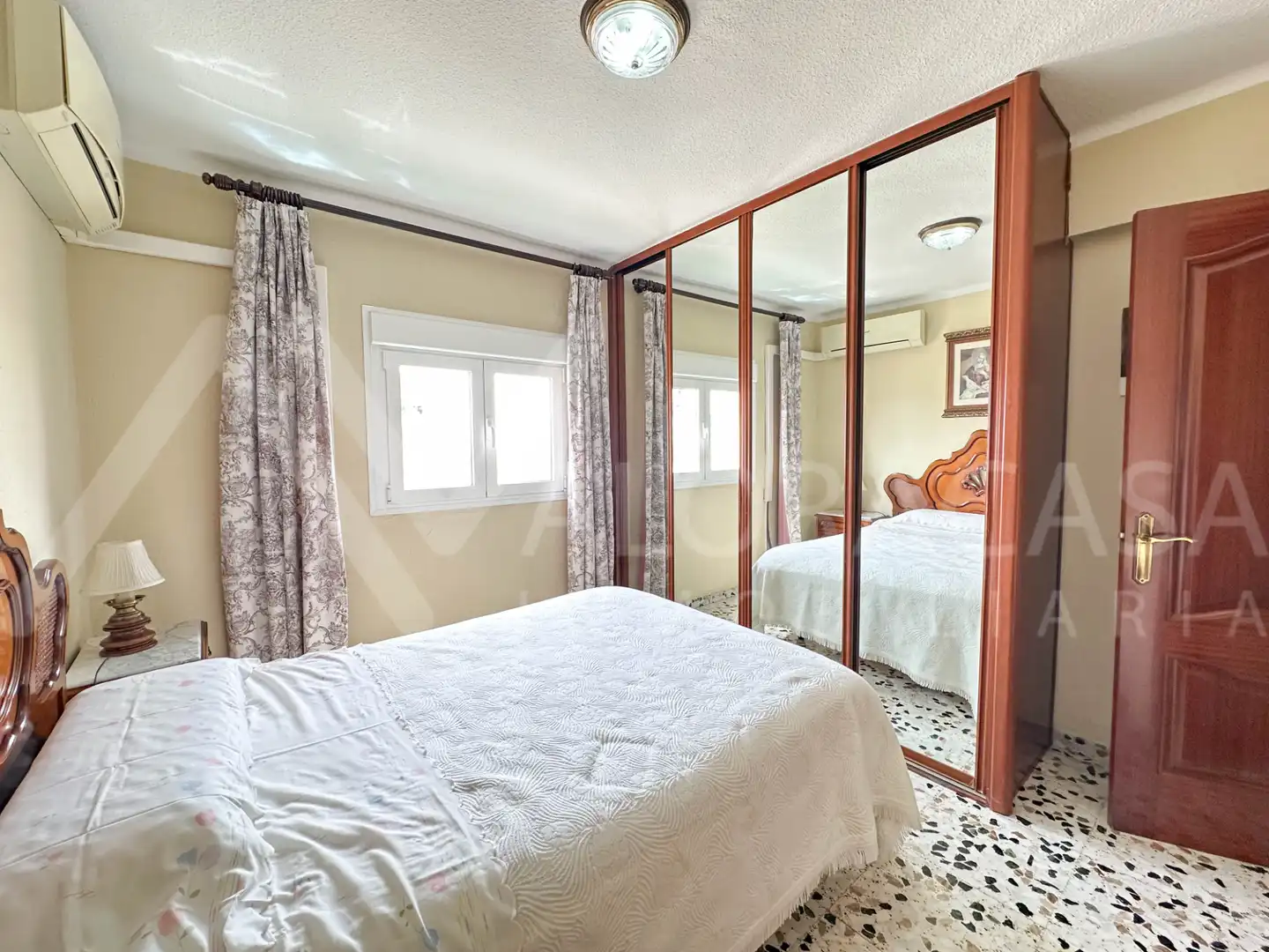 Bedroom of Flat for sale in Málaga  with Air Conditioner, Terrace and Furnished