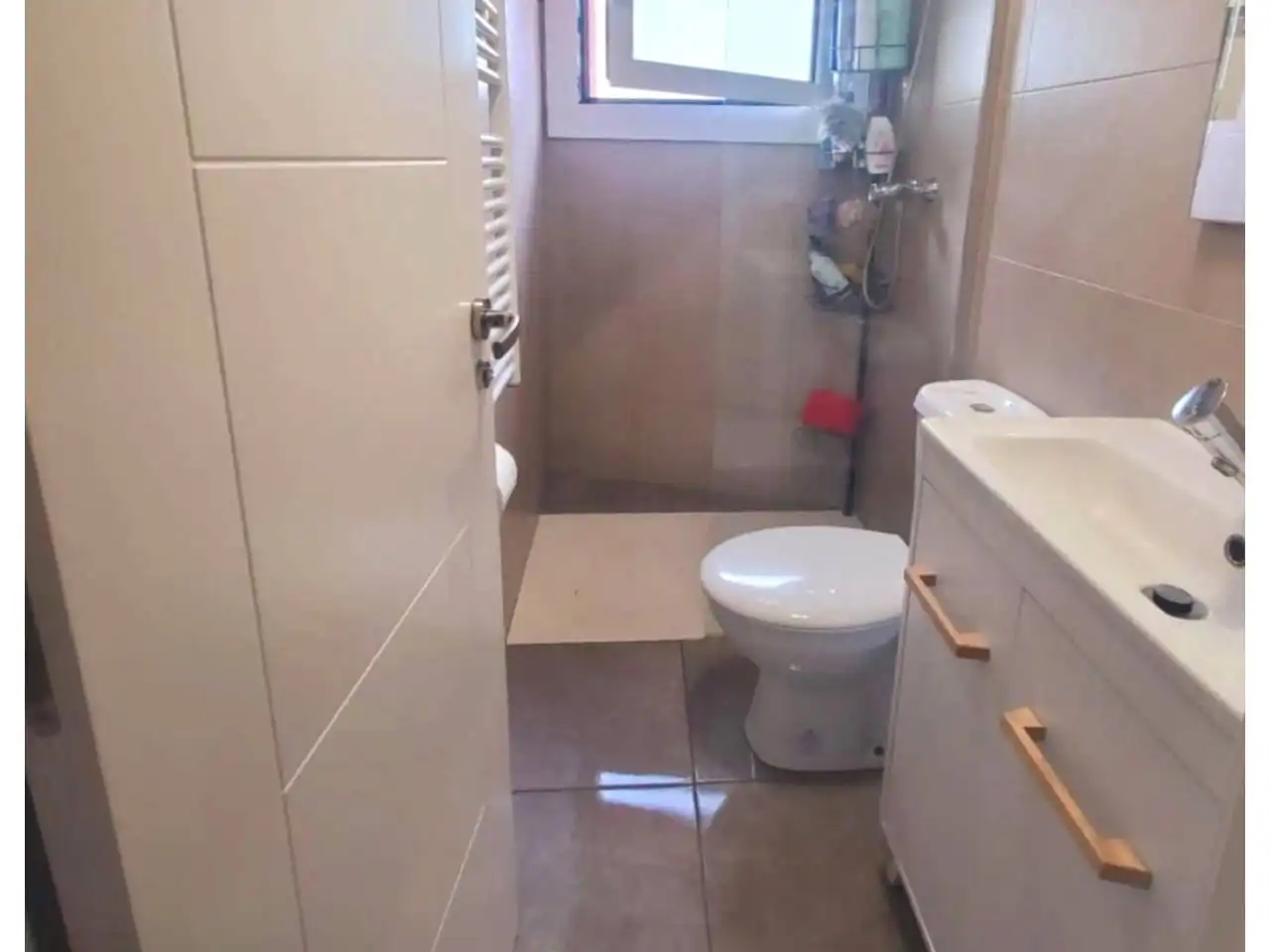 Bathroom of Flat for sale in Sant Pere de Torelló  with Heating, Parquet flooring and Balcony