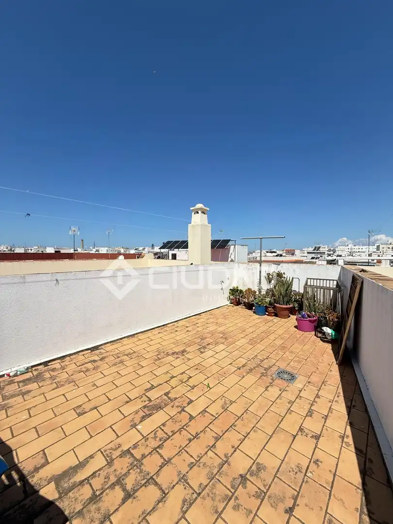 Exterior view of Flat for sale in Chipiona  with Terrace and Furnished