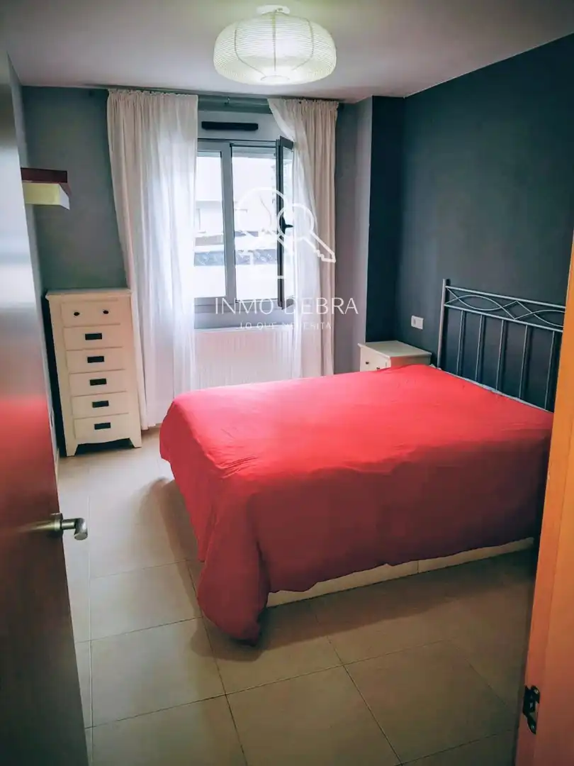 Schlafzimmer von Wohnung zum Verkauf in Llanes mit Heizung, Terrasse und Abstellraum