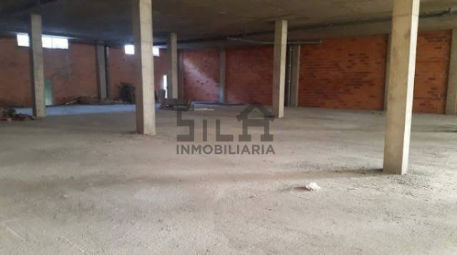 Local comercial en Alquiler en Ventiun