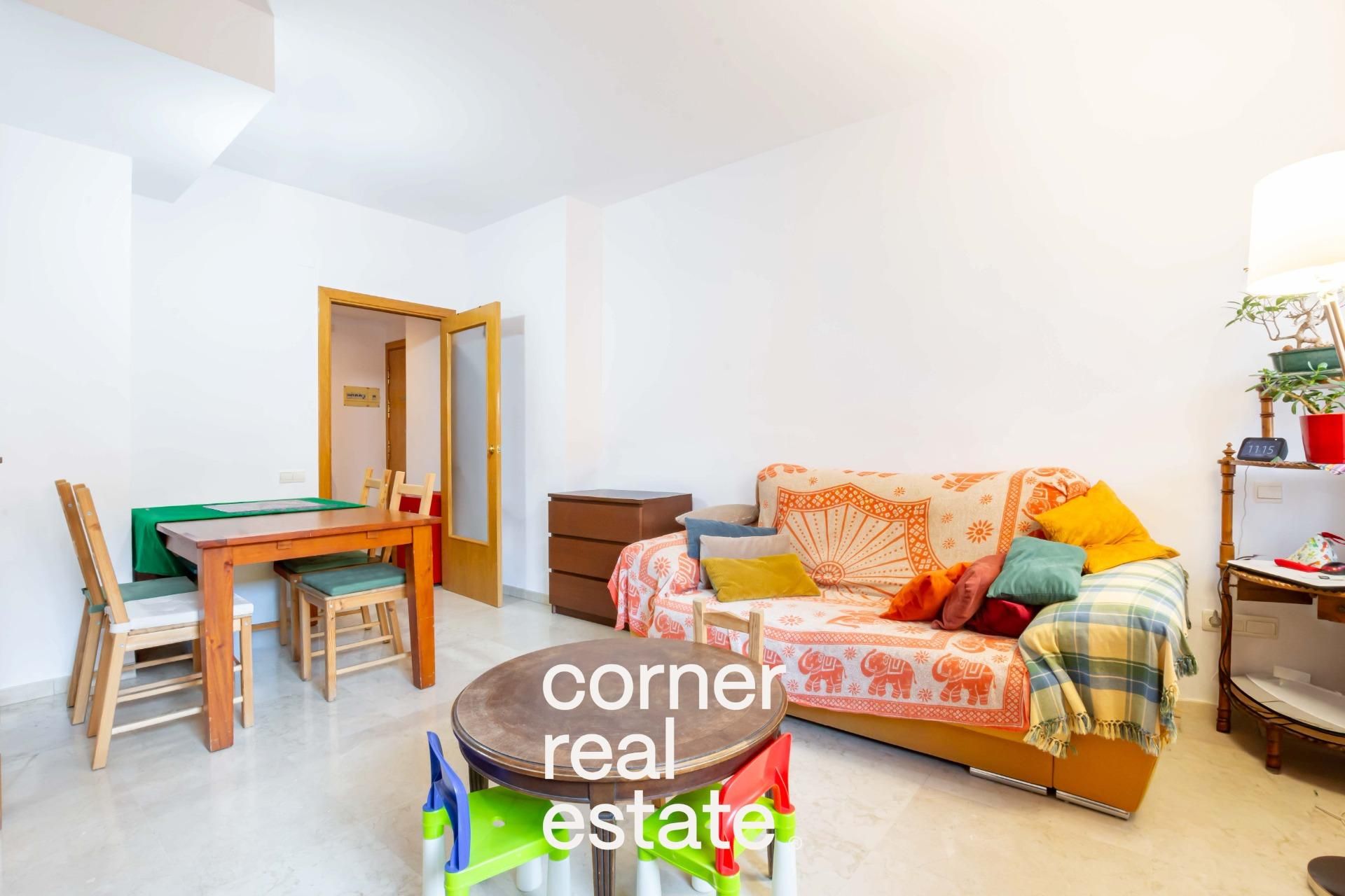 Exterior view of Planta baja for sale in Terrassa  with Heating and Balcony