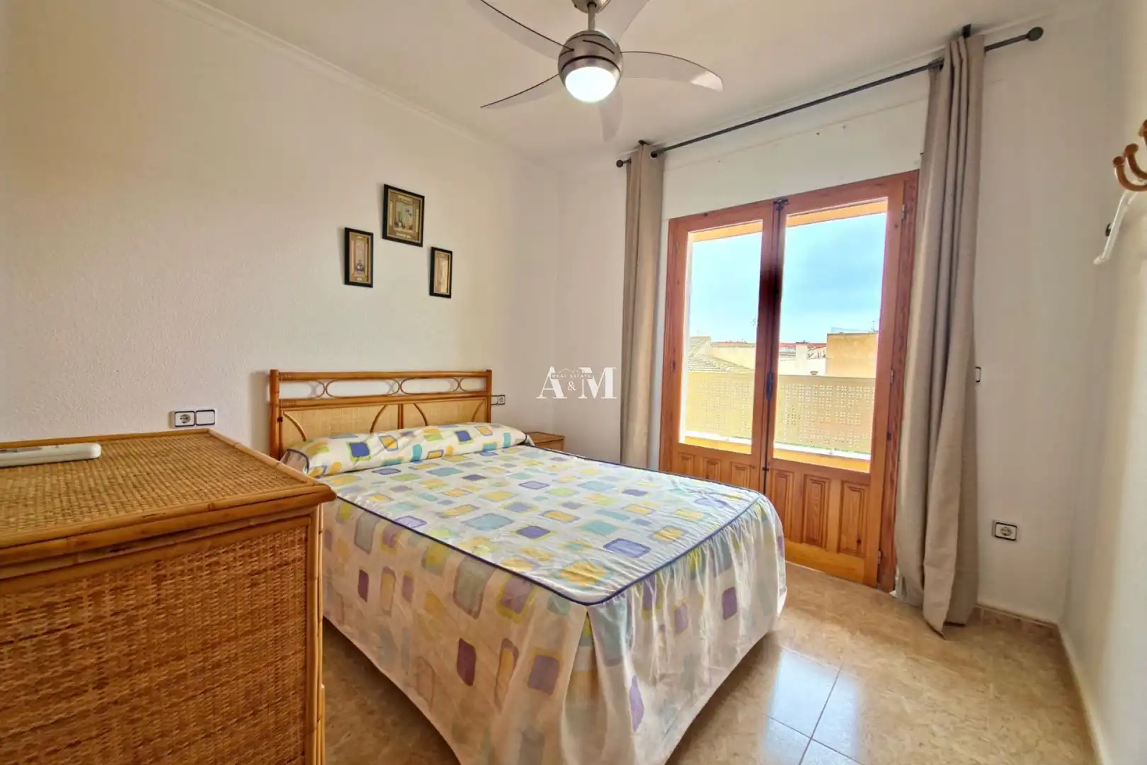 Habitación de Casa adosada de alquiler en Pilar de la Horadada con Aire acondicionado, Calefacción y Terraza