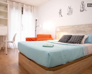 Bedroom of Flat to share in  Madrid Capital  with Air Conditioner, Heating and Terrace