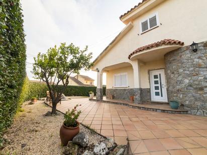 Exterior view of House or chalet for sale in Cànoves I Samalús  with Heating and Private garden