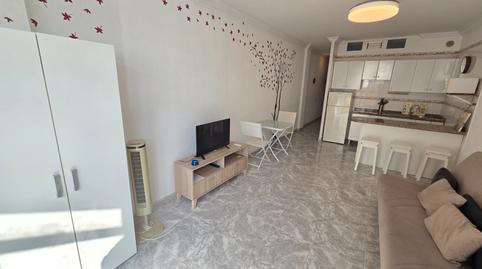 Foto 2 de Apartament de lloguer a Calle Bernardo de la Torre, 41a, Santa Catalina - Canteras, Las Palmas de Gran Canaria