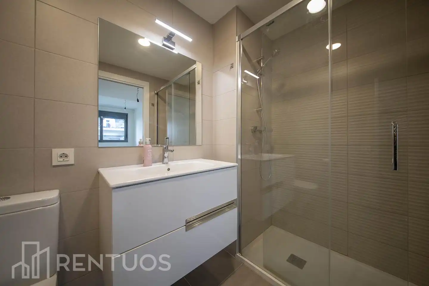 Piso con piscina en venta en De Clara Campoamor, imagen 22