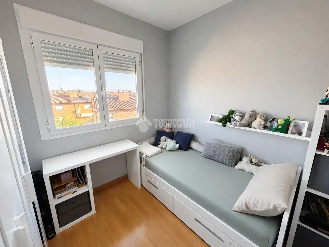 Piso con ascensor en venta en Pinseque, imagen 16