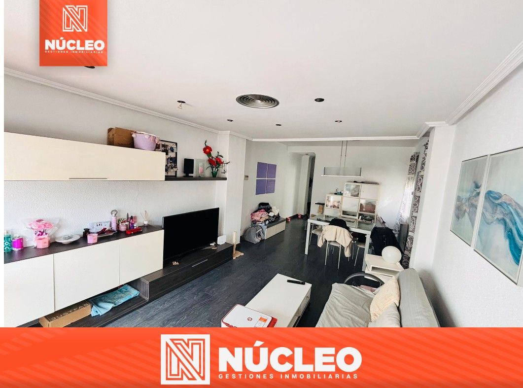 Living room of Attic for sale in  Zaragoza Capital  with Air Conditioner, Heating and Terrace