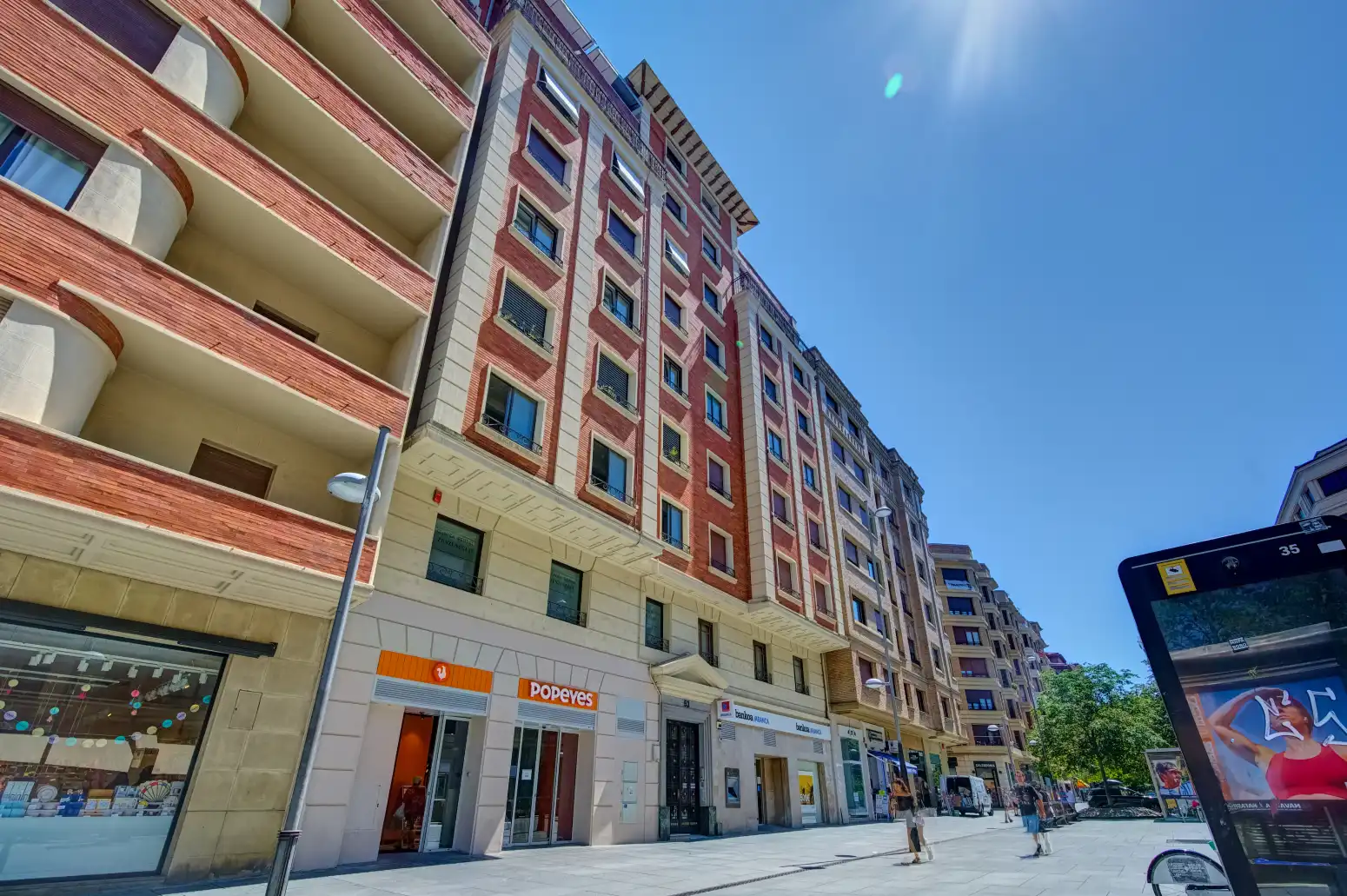 Pis amb ascensor en venda a Pamplona-Iruña - Avenida Carlos III