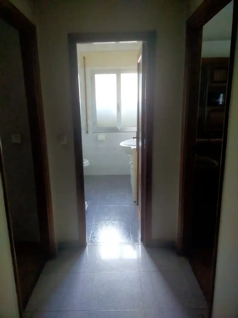 Adossat amb jardí en venda a Barrio Currelos 40, imagen 24