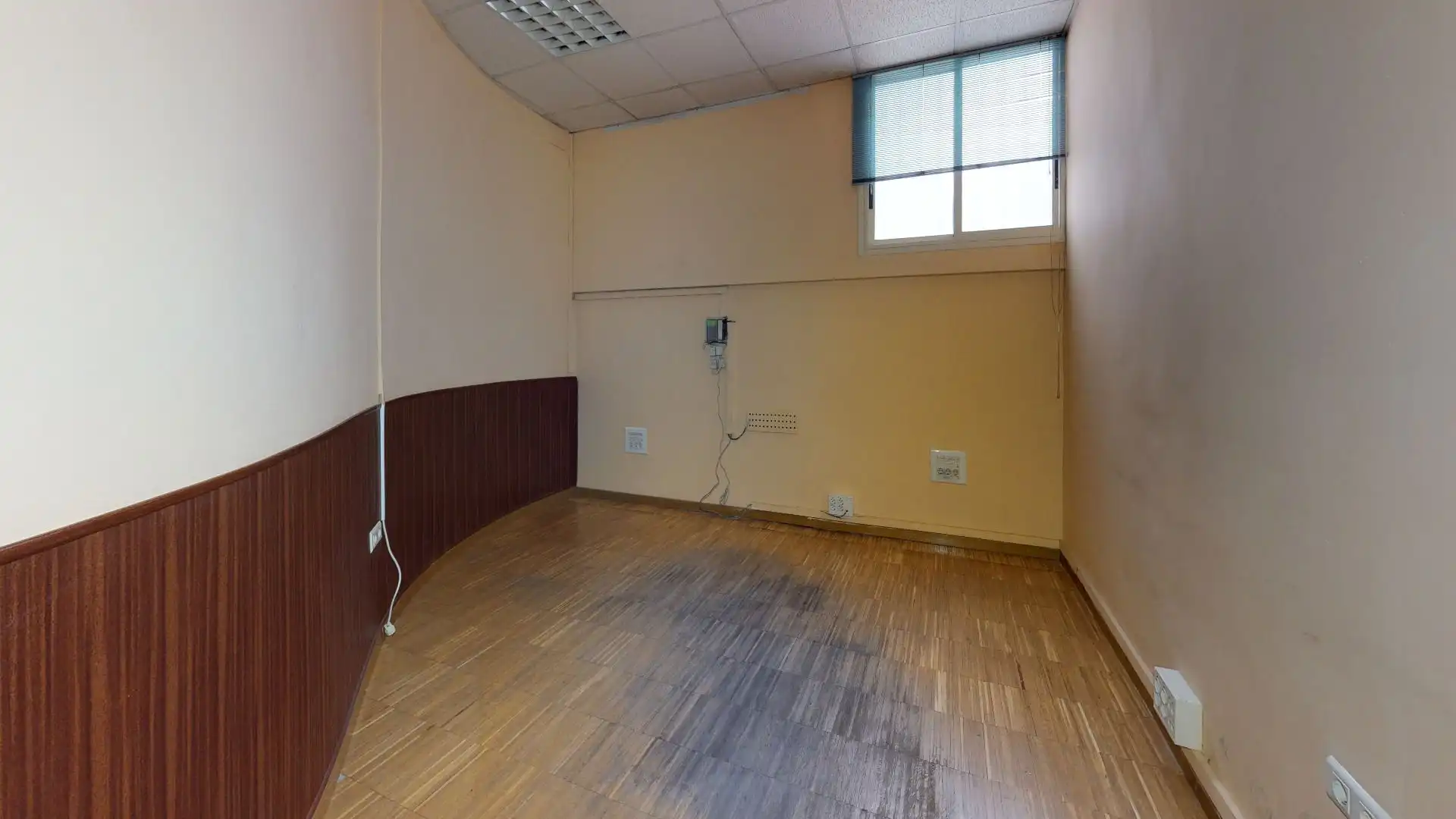 Oficina en venta en Sevilla con Aire acondicionado