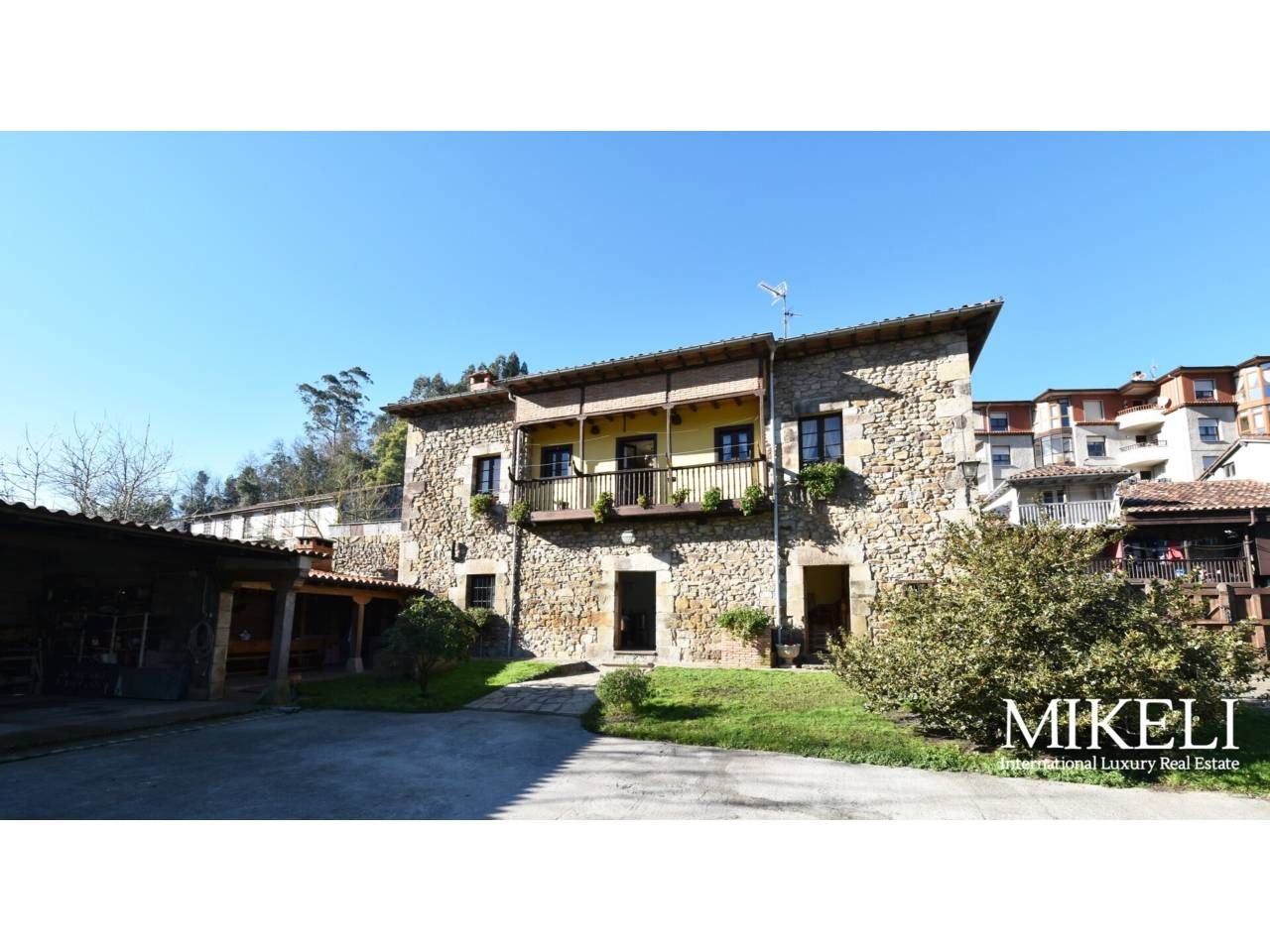 Exterior view of House or chalet for sale in Liérganes  with Heating, Private garden and Terrace