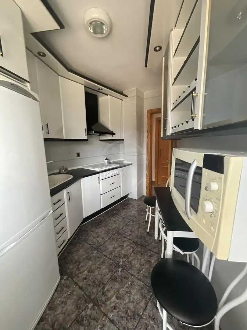 Kitchen of Flat for sale in Linares  with Air Conditioner and Furnished