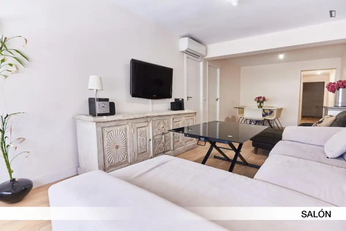 Habitación en Triana Este
